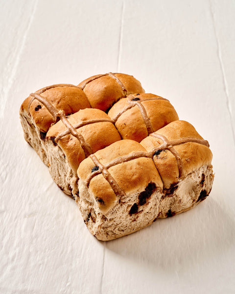 Thompson's Pies - Choc Chip Hot Cross Buns 90g x 6