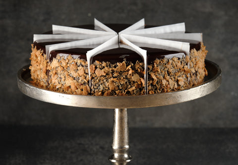 Loomas - Ferrero Rocher Cake (Pre-Sliced)