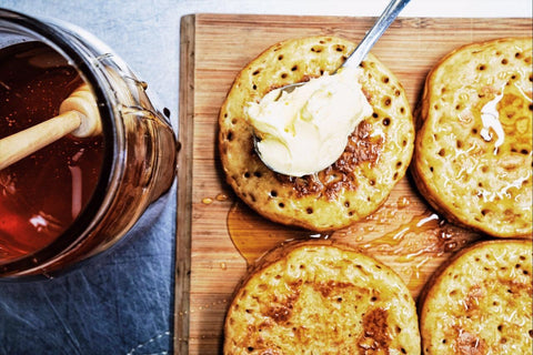 Traditional Crumpets 30 x 60g Crumpets Crumpets By Merna