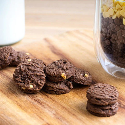 Cookie Man - Bite Size Triple Choc Bucket 2.5kg (Approx. 412 cookies)