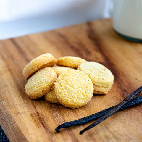 Cookie Man - Bite Size French Vanilla Shortbread Bucket 2.3kg (Approx. 380 cookies)