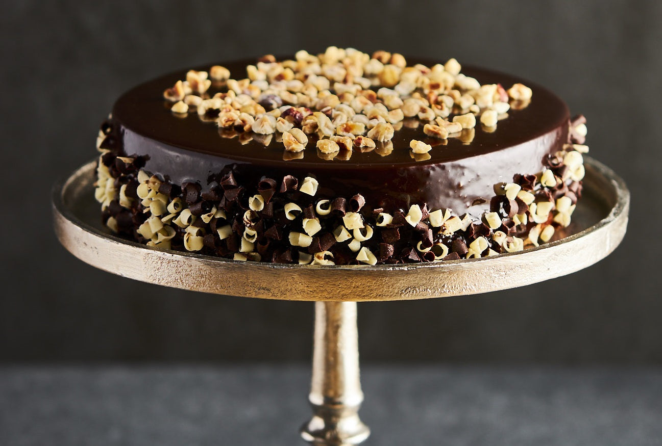 Crunchy Hazelnut and Almond Chocolate Truffle Cake - Wishque | Sri Lanka's  Premium Online Shop! Send Gifts to Sri Lanka